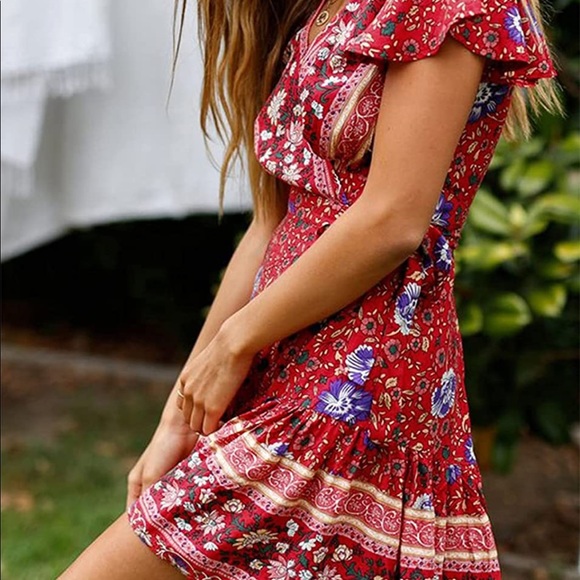 Summer Wrap V Neck Bohemian Floral dress - Picture 2 of 4